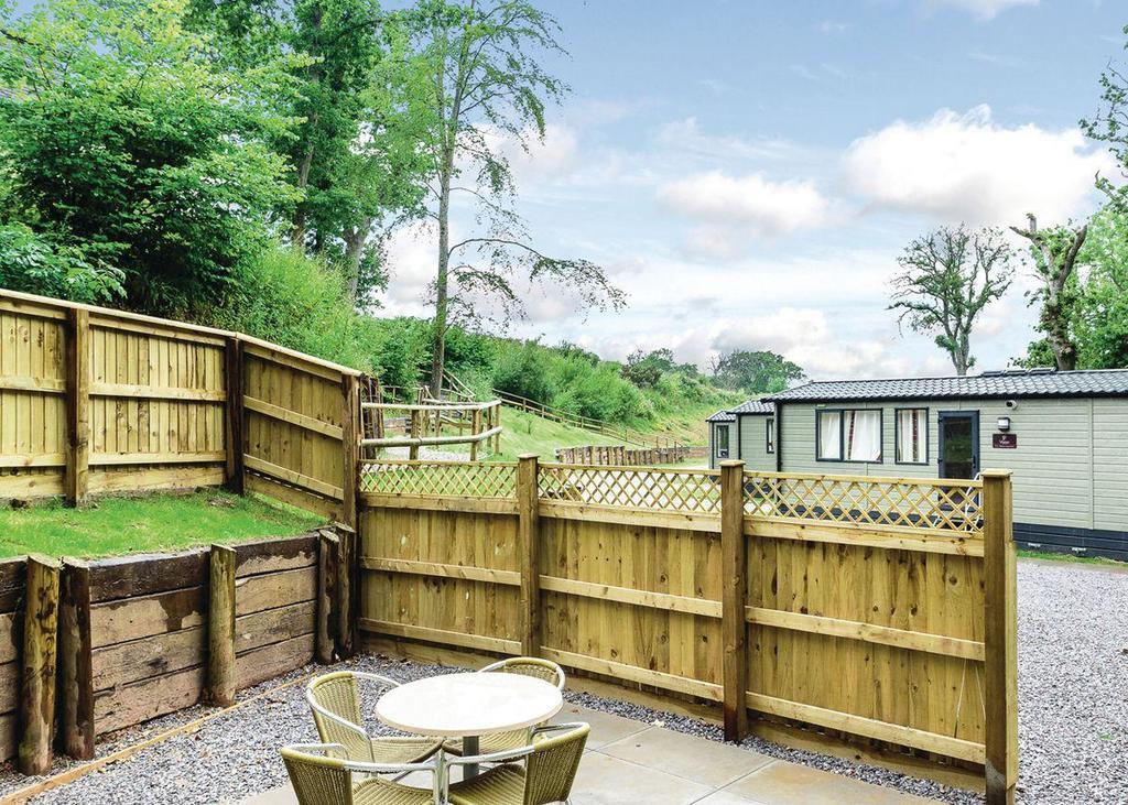 Weston Wood Lodges Мелбърн Екстериор снимка