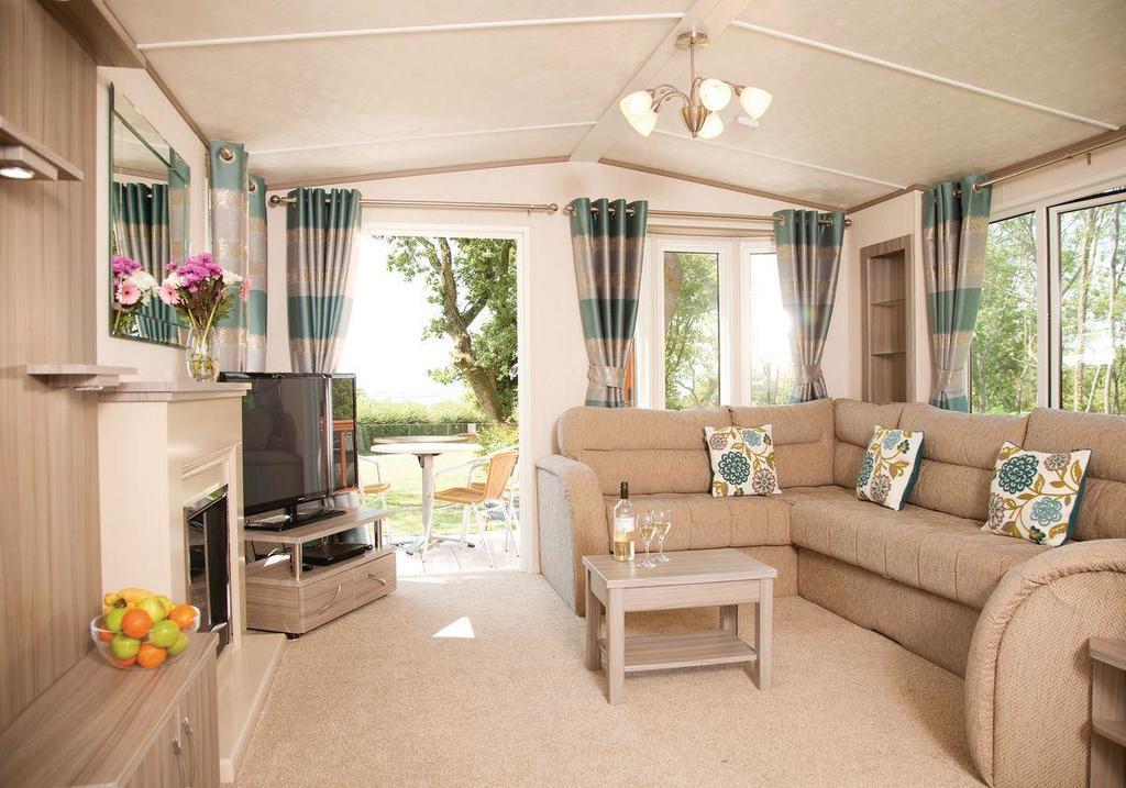Weston Wood Lodges Мелбърн Екстериор снимка