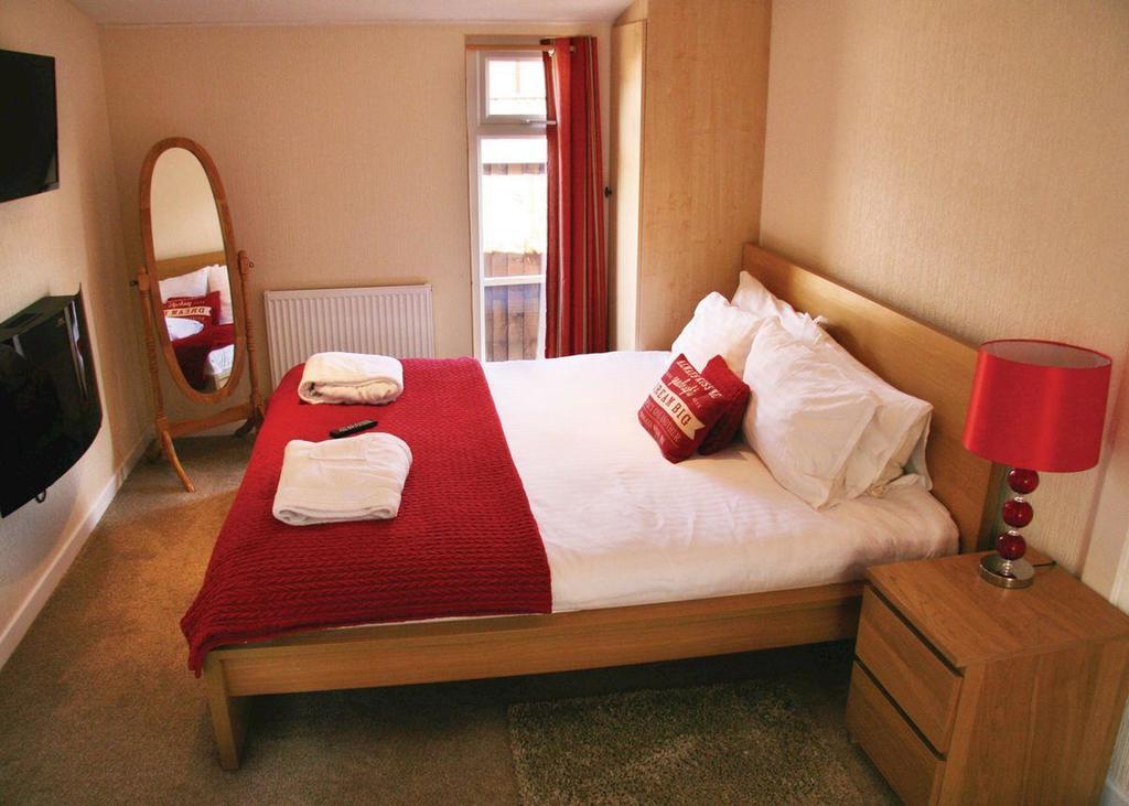 Weston Wood Lodges Мелбърн Екстериор снимка